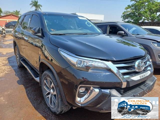 TOYOTA SW4 2019 